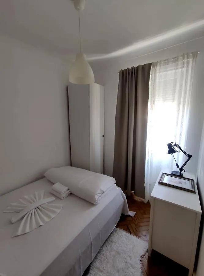 Memo Moscavide Guest House Lisboa Portugal